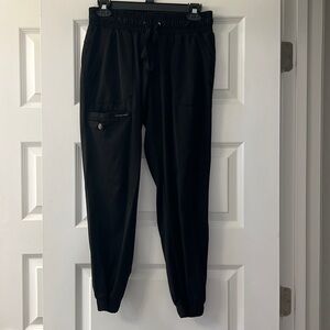 small petite healing hands black jogger scrubs